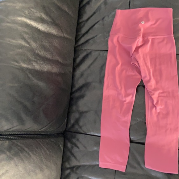 Lululemon pink leggings - Picture 2 of 2